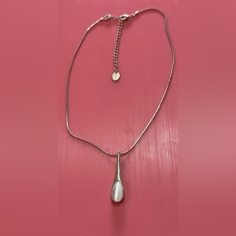 Claire's Silver Teardrop Necklace 🌟